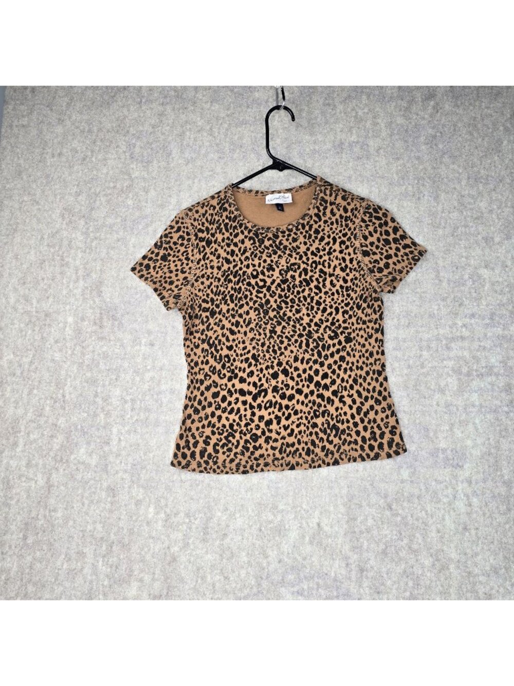 Universal Thread Womens Leopard Print Short Sleeve Tee Shirt S